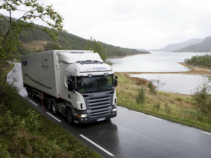  Scania R480 6x2 2004 года  (фото 1 из 2)